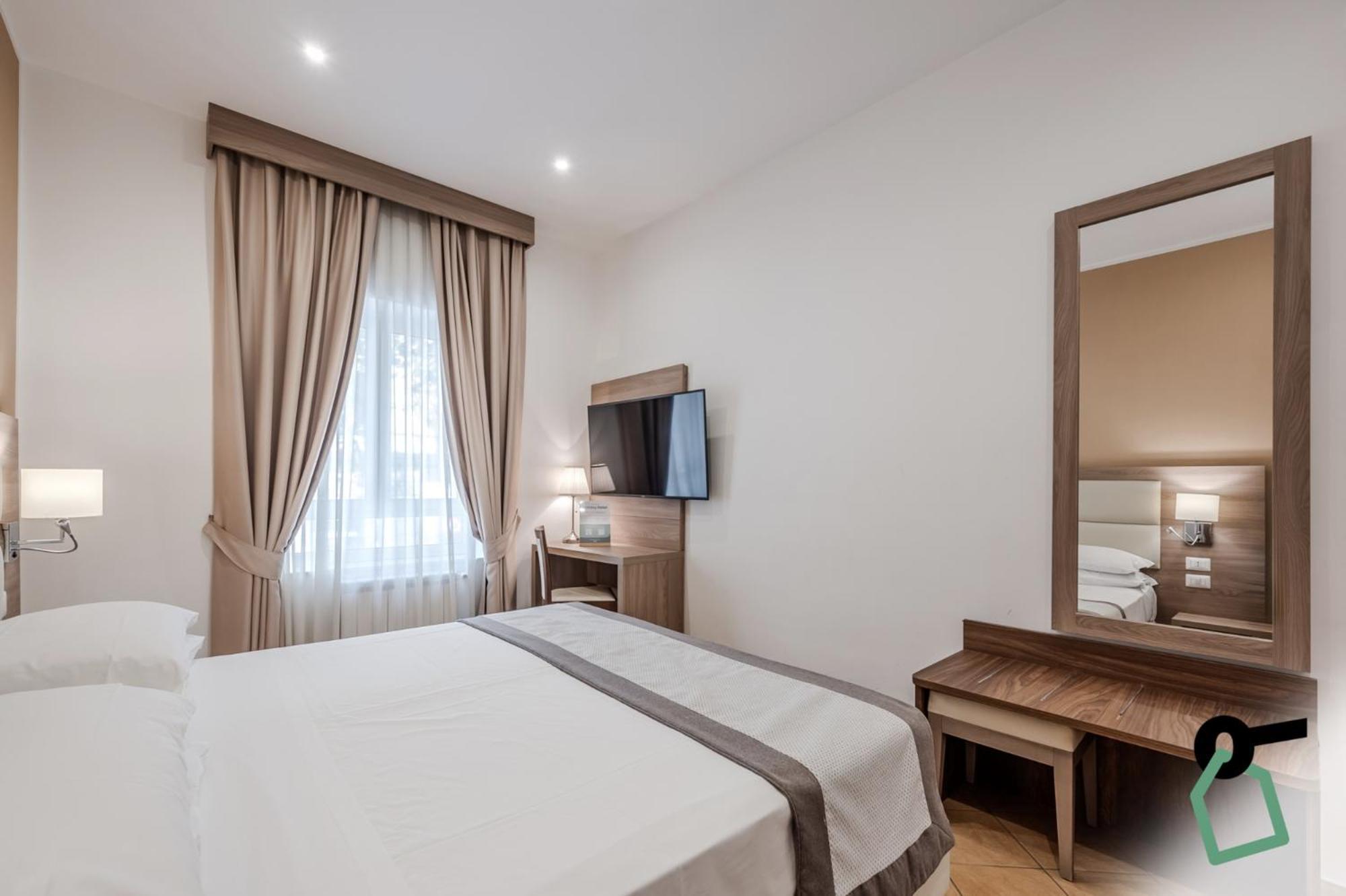 Hotiday Room Collection - Napoli Residenza Scarlatti Exterior photo